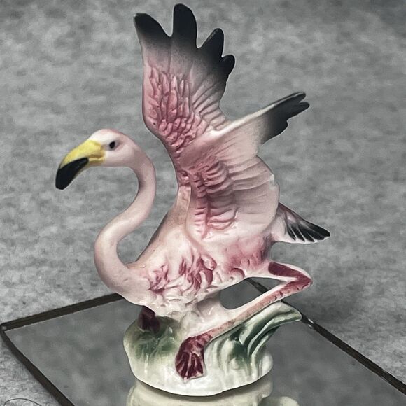 Vintage Miniature Pink Flamingo Porcelain Tropical Bird Hagen Renaker ? Japan ? - Picture 11 of 13